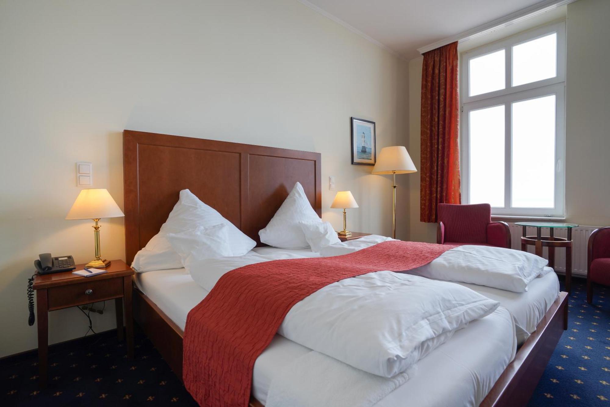 Strandhotel Ostfriesenhof 보르쿰 객실 사진
