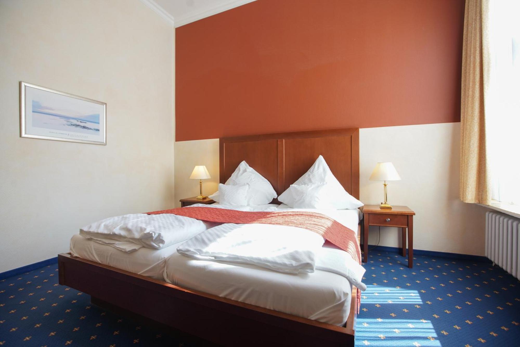 Strandhotel Ostfriesenhof 보르쿰 객실 사진