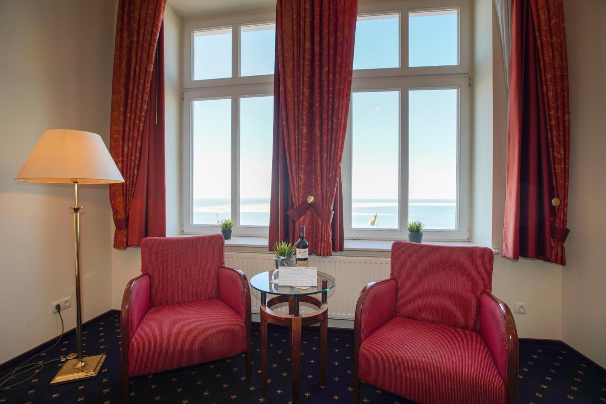 Strandhotel Ostfriesenhof 보르쿰 객실 사진